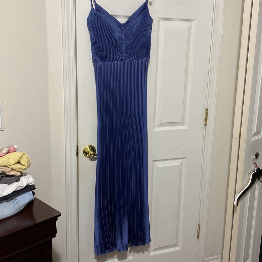 Blue Pleated Dress - Picture 3 of 5